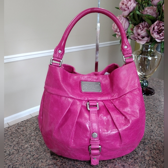 Marc by Marc Jacobs Dr. Q Lil Riz shoulder bag in Pink leather - Picture 1 of 17